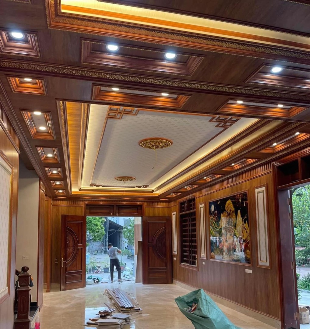 trần nhựa phòng khách 