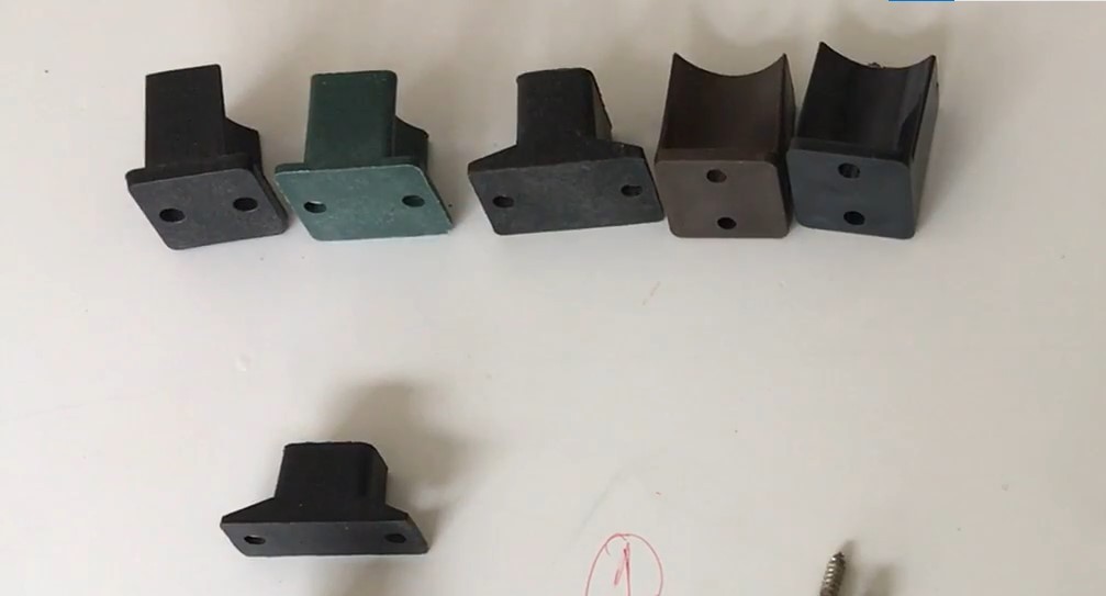 Mong Va Vit Lam Tu Nhua Noi That