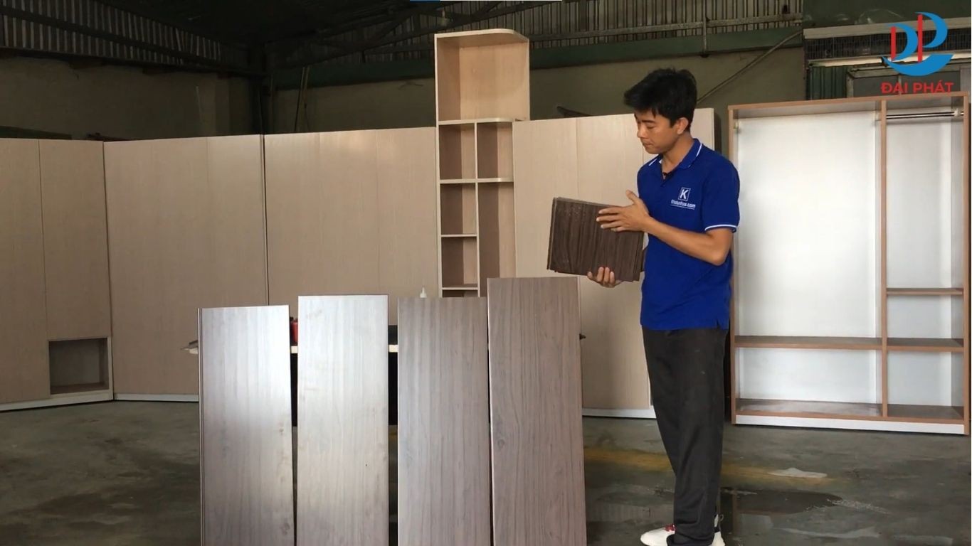 goi-y-mau-tu-giay-nhua-de-lap