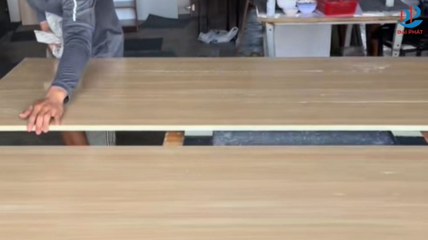 noi-hai-tam-nhua-lon