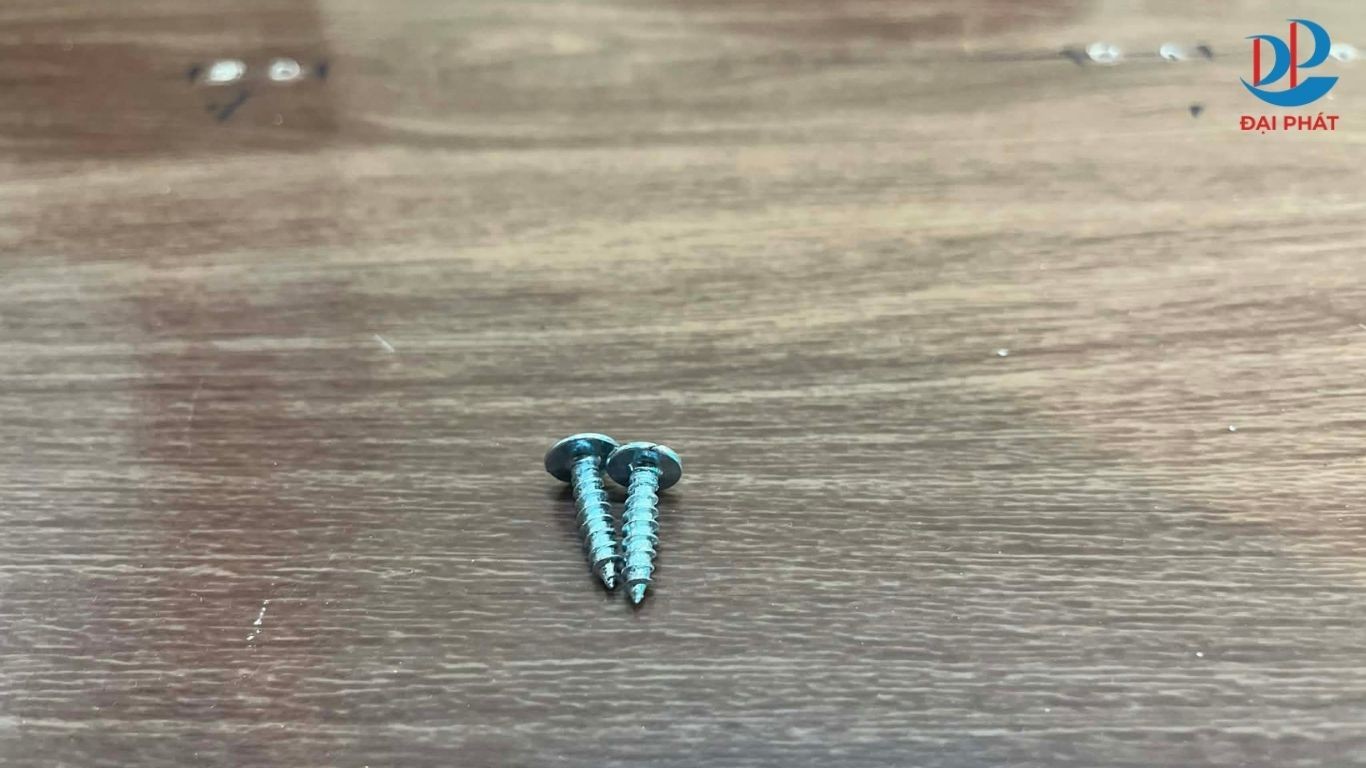 chon-vit-ban-le-tu-nhua