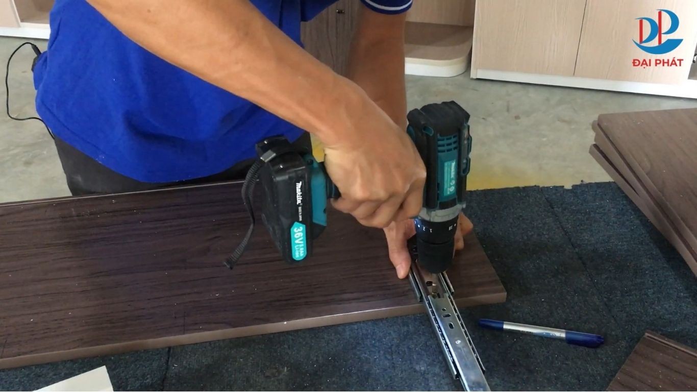 tu-giay-nhua-ban-mong-tam-noc-va-tam-hong-phai