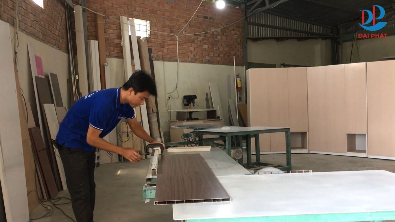 goi-y-mau-tu-giay-nhua-de-lap