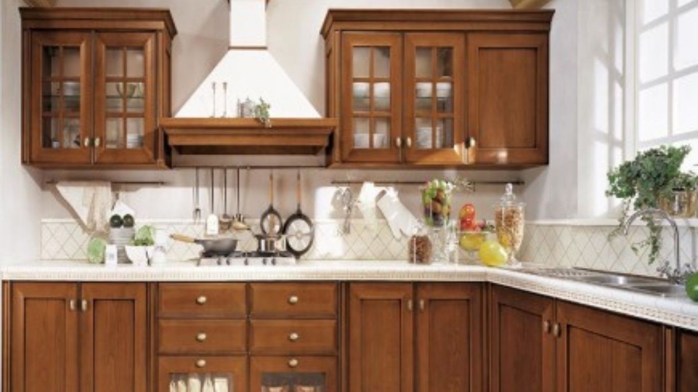 so-sanh-tu-bep-nhua-va-tu-bep-go