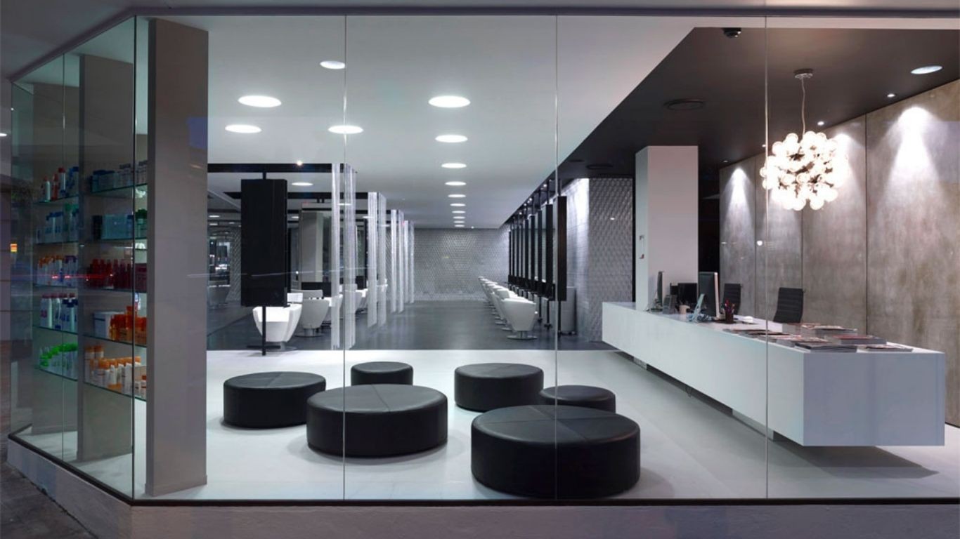 showroom-nhua-noi-that-2026