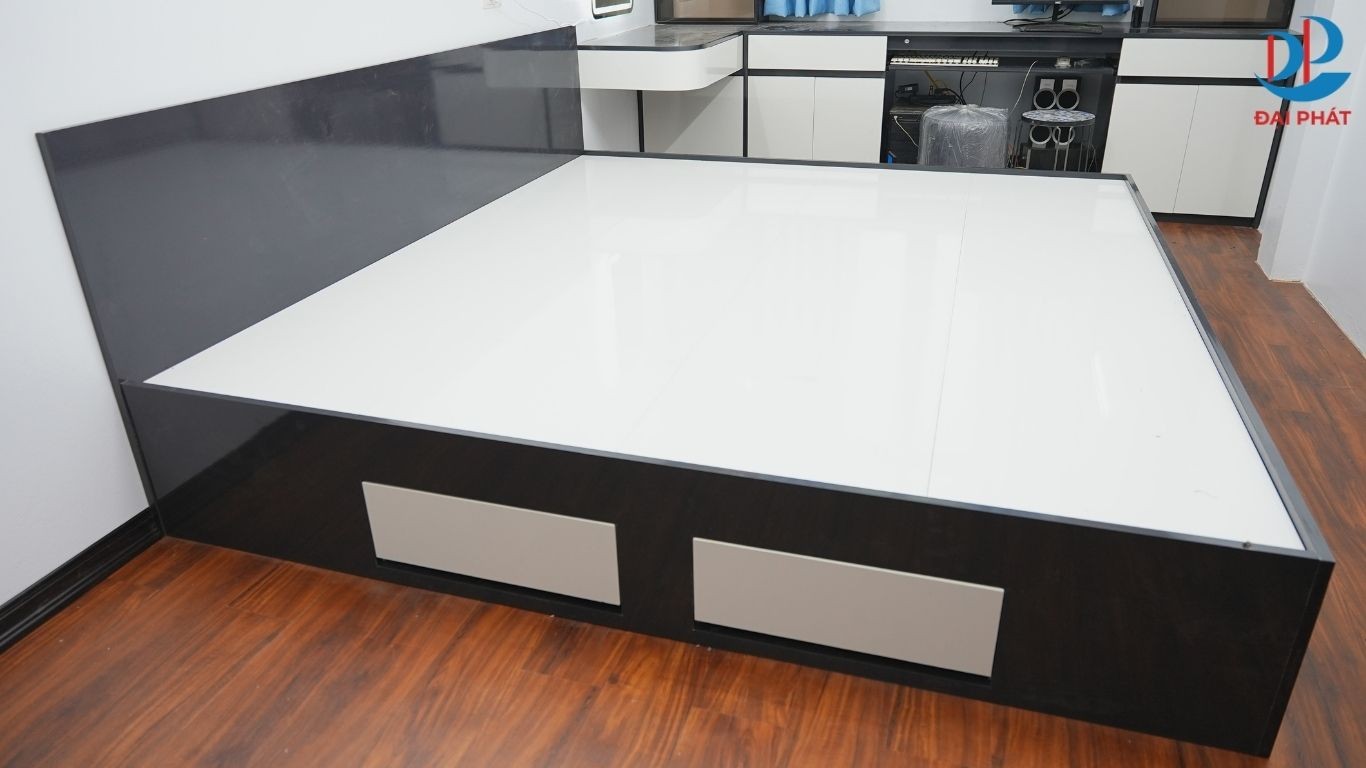 ky-thuat-lam-giuong-nhua-khong-bi-vong