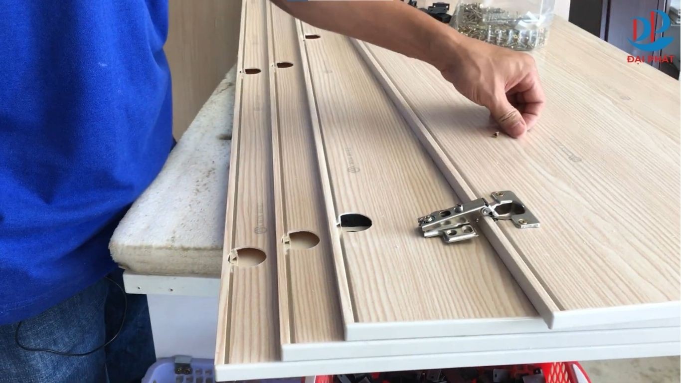 lam-tu-nhua-dung-bo-qua-5-thao-tac-nho-nay