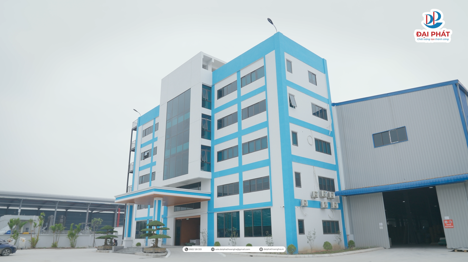 nhà máy nhựa nội thất