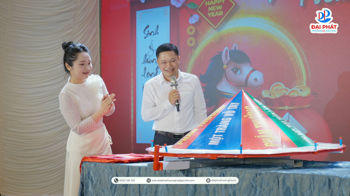 chiếc nón kỳ diệu