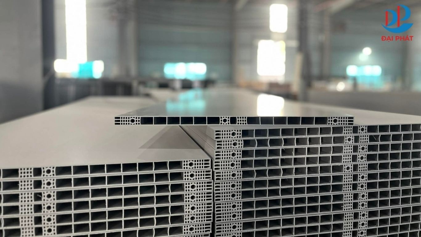 tam-nhua-noi-that-nhe-ma-van-cung-cap