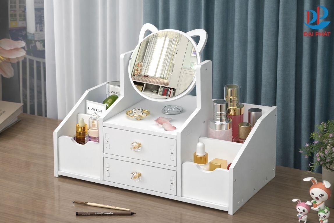 top-5-mau-ban-trang-diem-nhua-tot-nhat-hien-nay