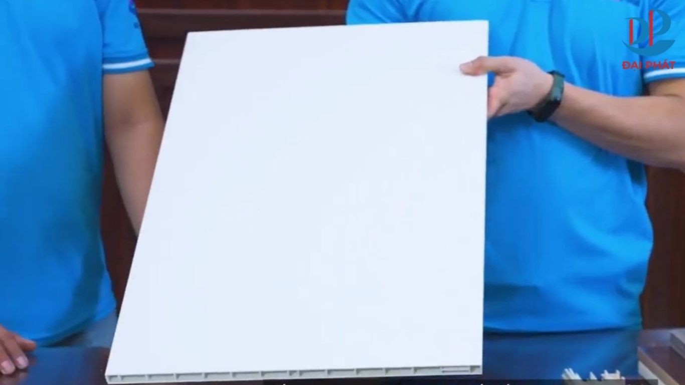 nhua-noi-that-in-mau-cong-nghe-cao