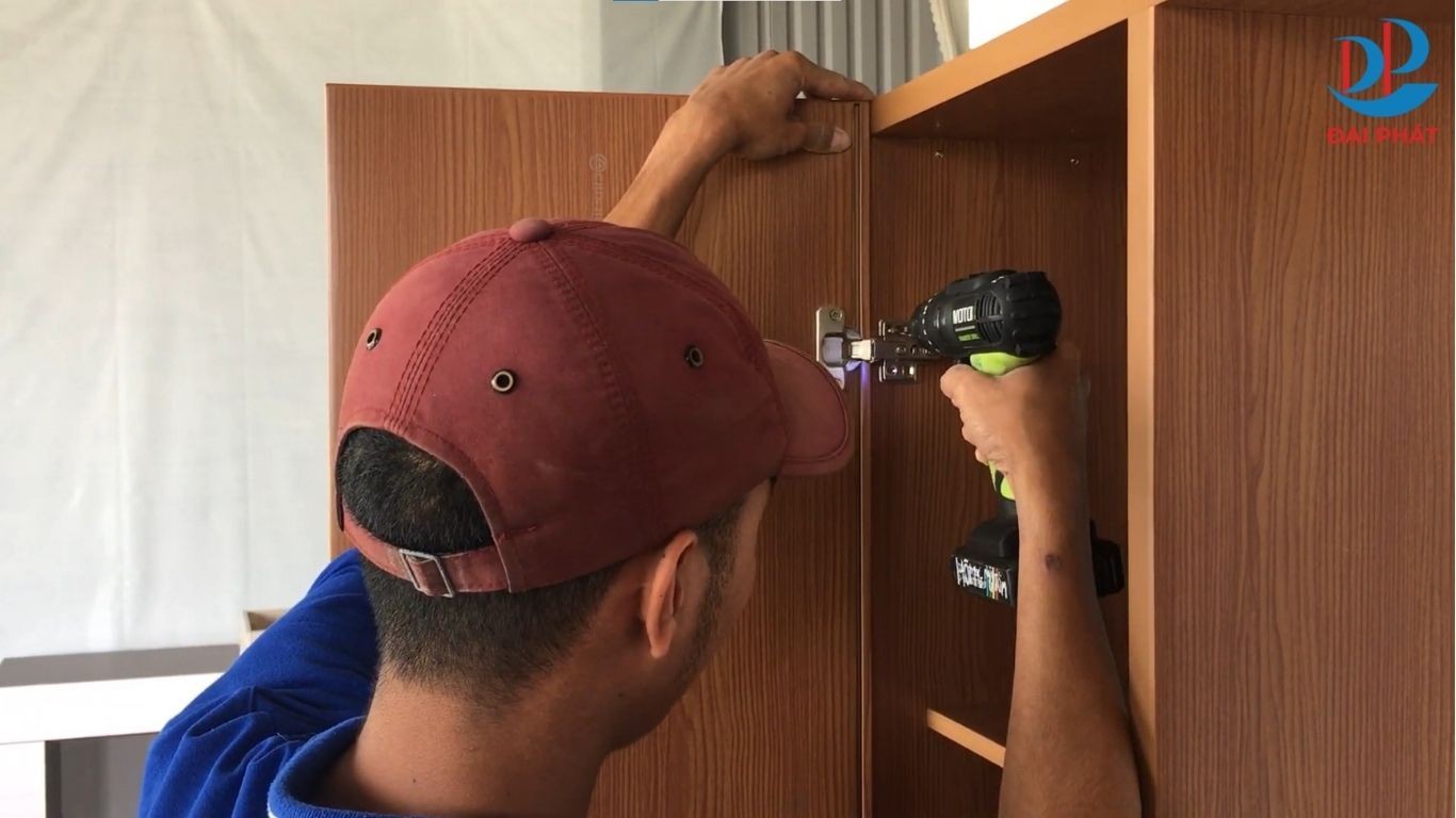 huong-dan-lam-khung-tu-nhua