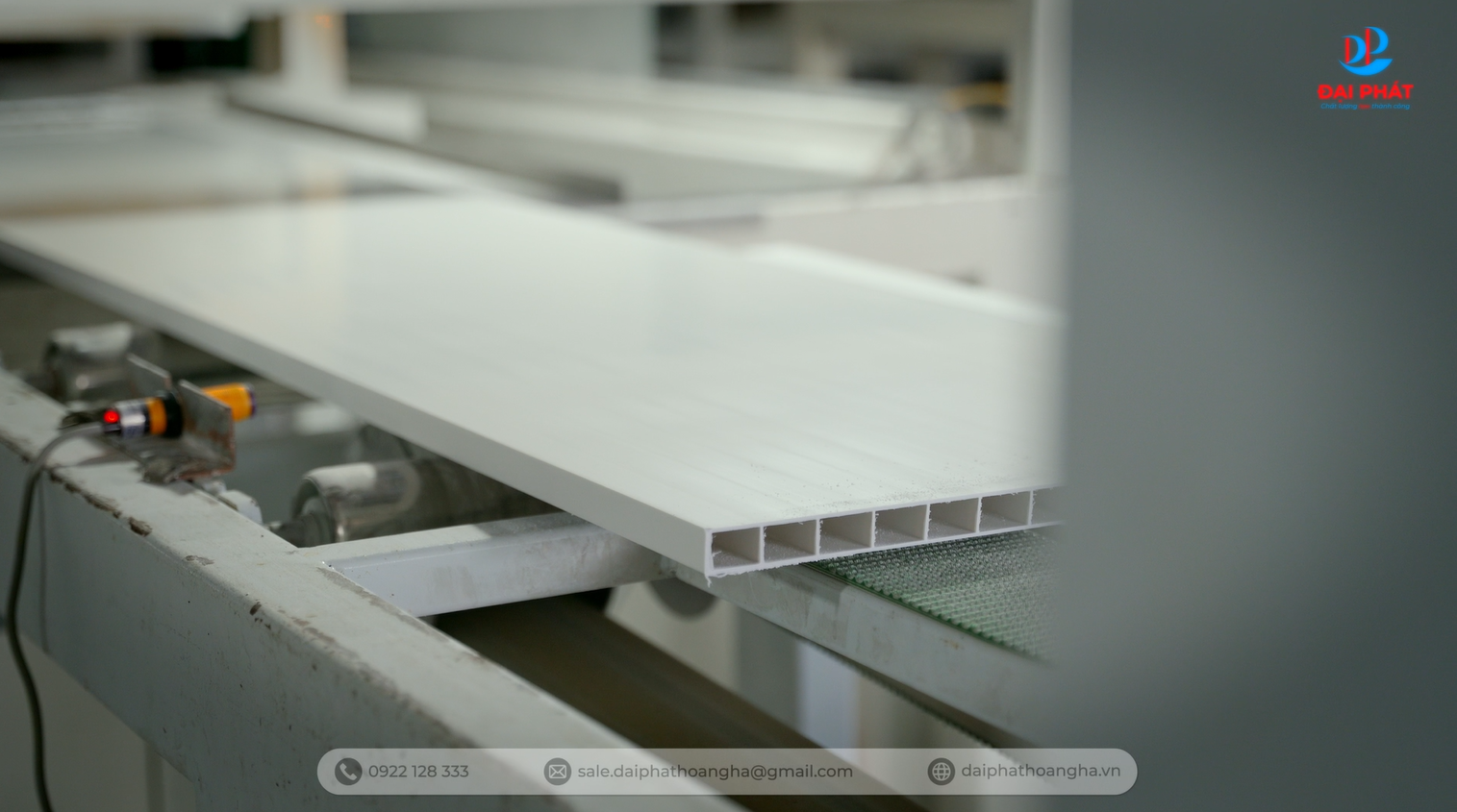 tam-nhua-noi-that-nhe-ma-van-cung-cap