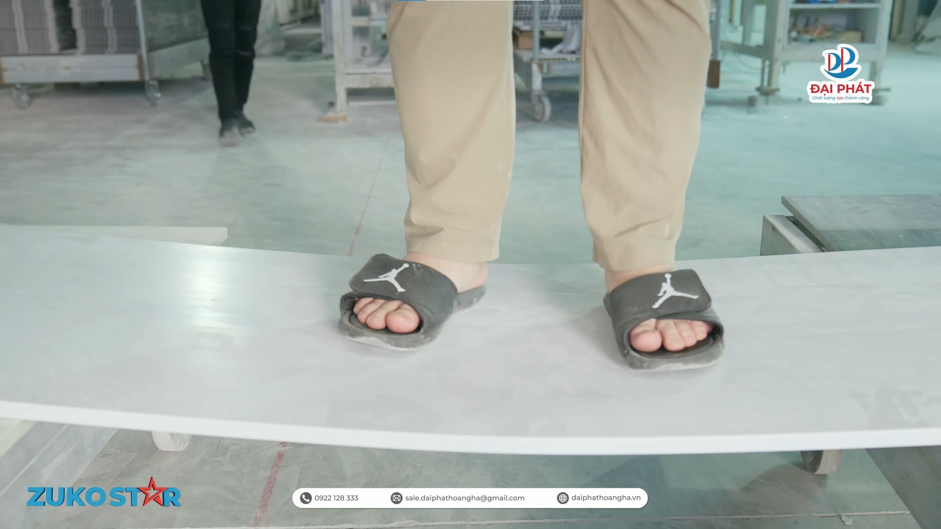 tam-nhua-noi-that-nhe-ma-van-cung-cap