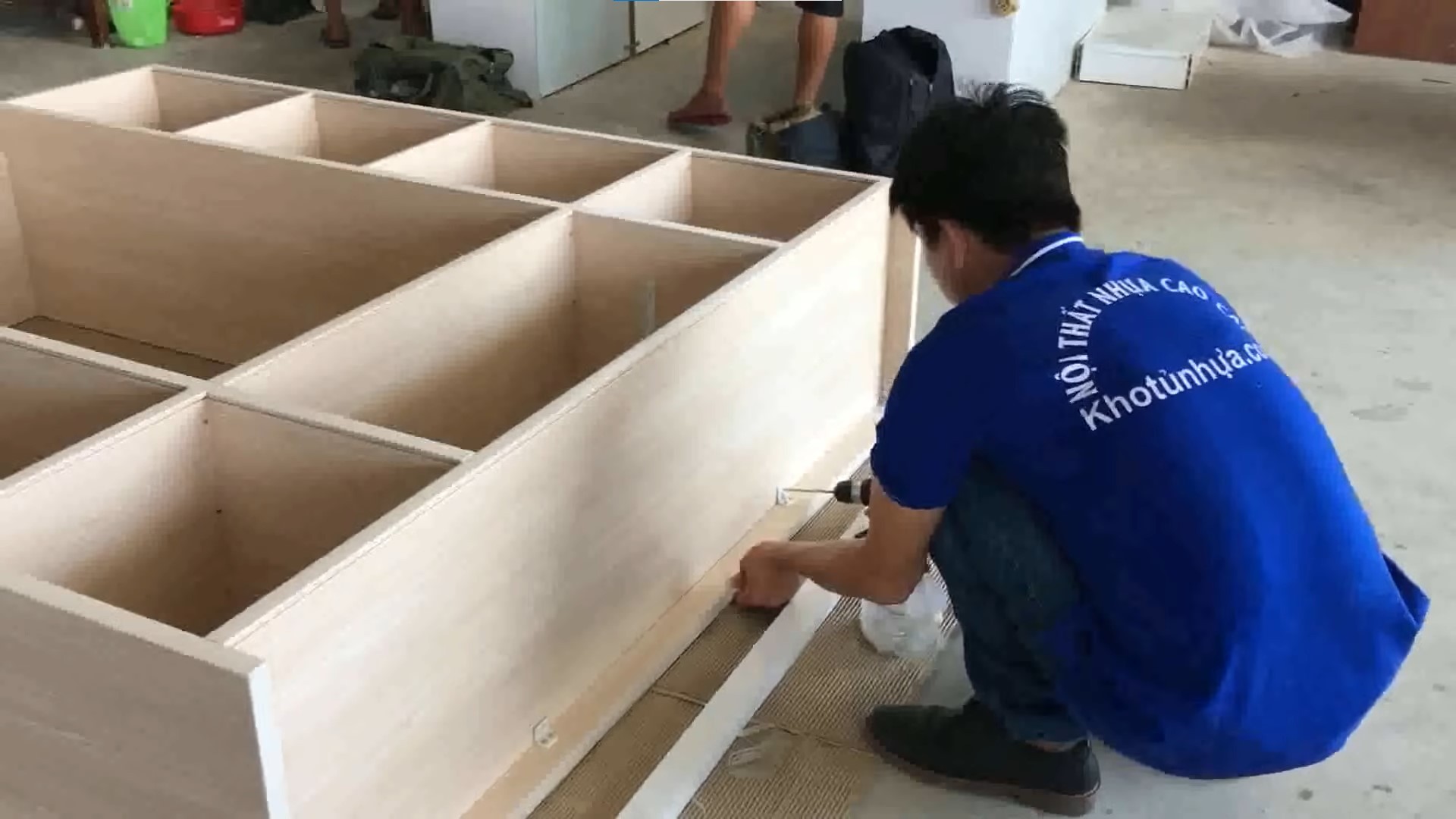 gia-co-day-tu-nhua-dung-ky-thuat