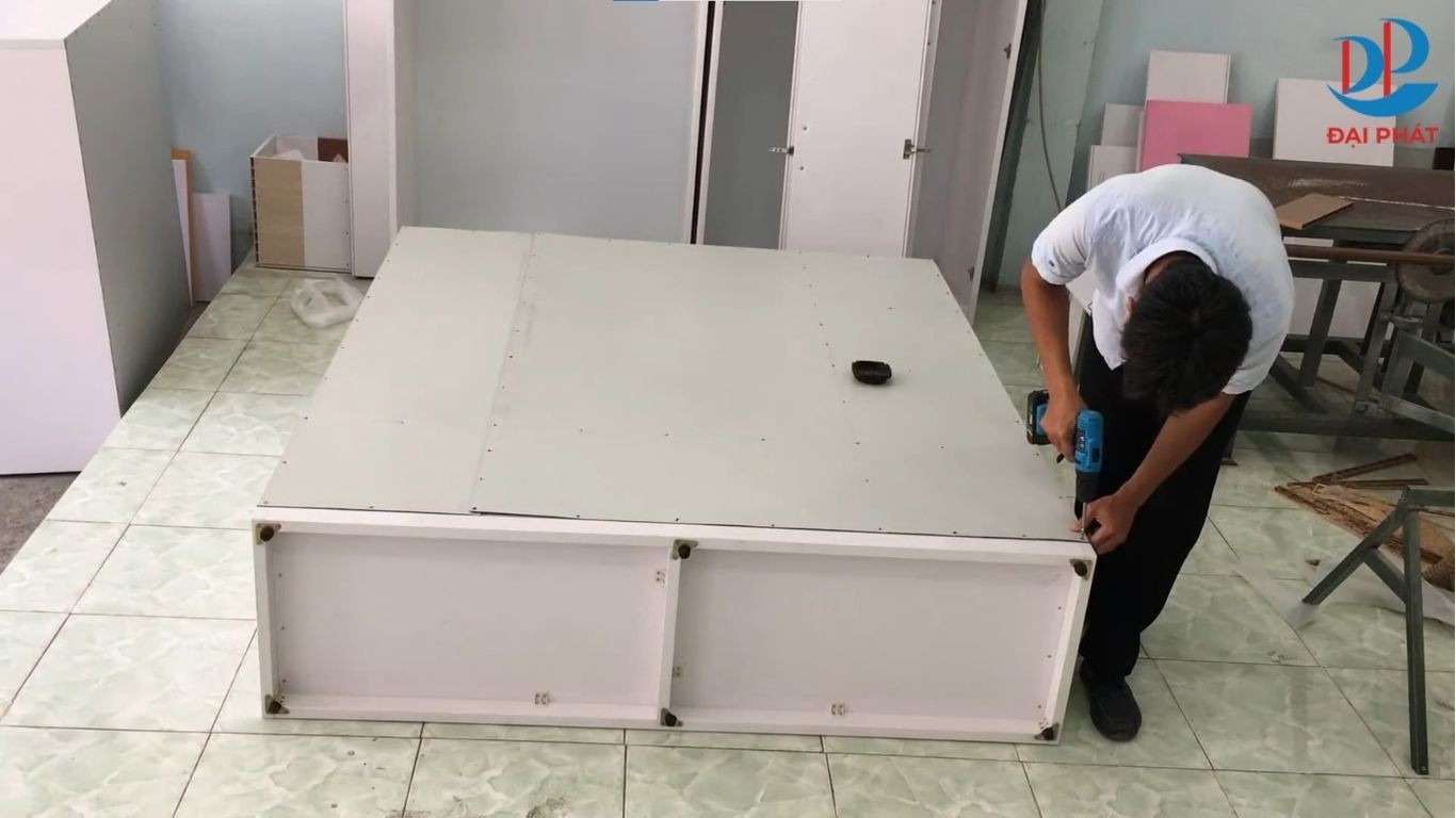 huong-dan-lam-khung-tu-nhua