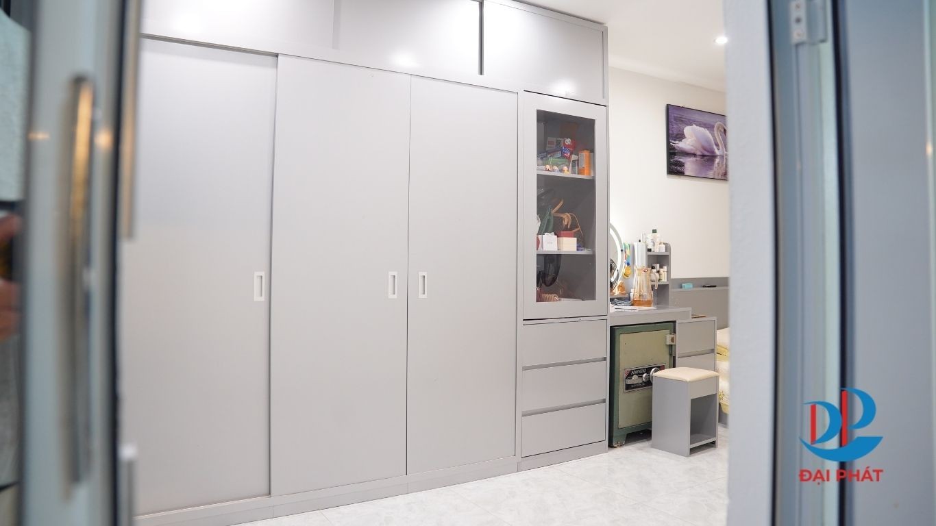 nhua-noi-that-co-he-so-gian-no-nhiet