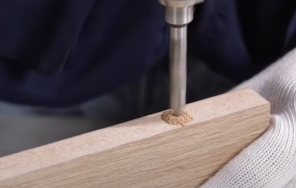 thi-cong-nhua-noi-that-va-go-cong-nghiep