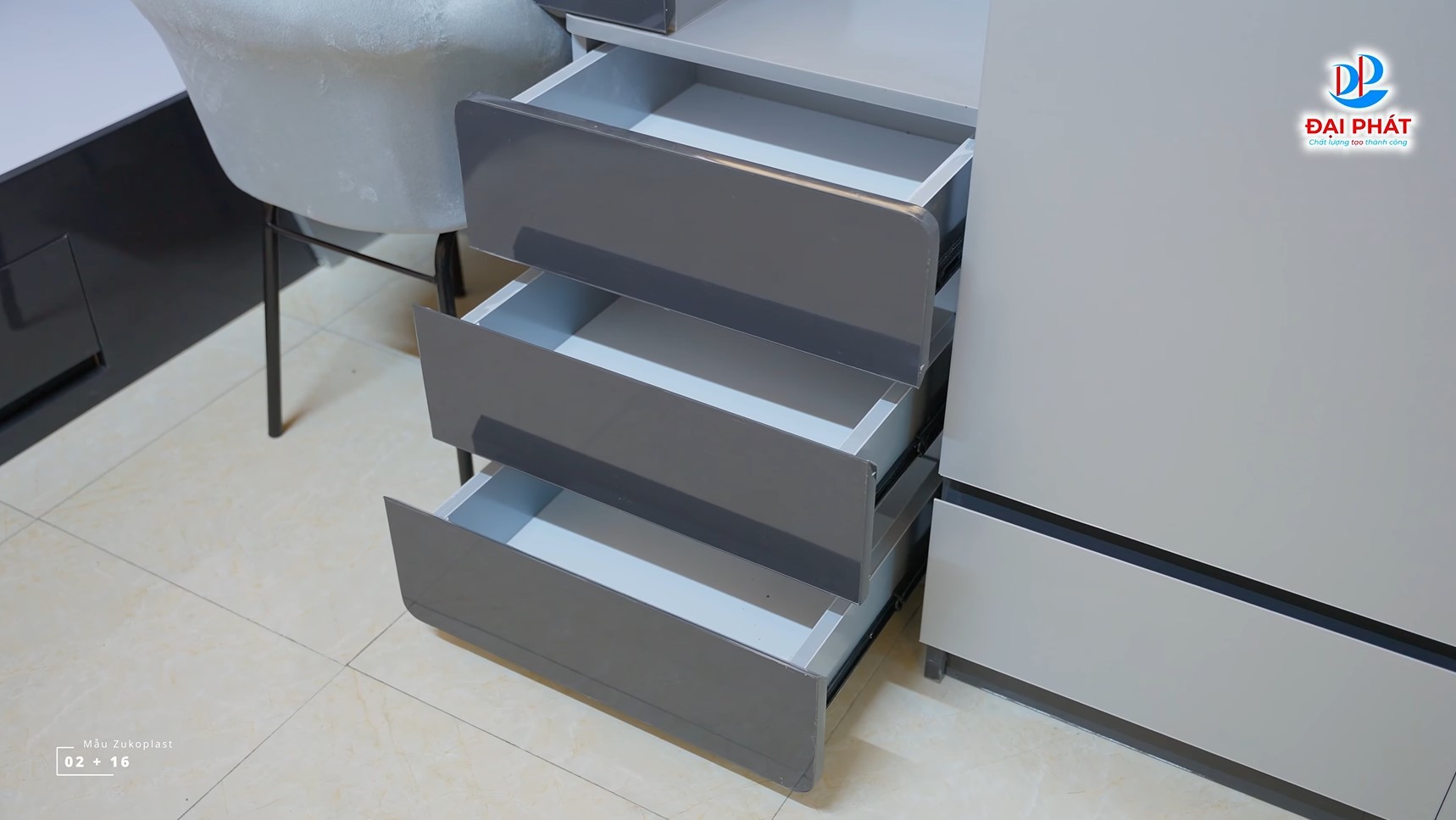 nhua-noi-that-dan-dau-xu-huong