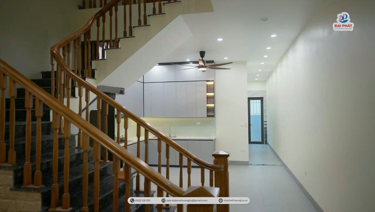 Các Mẫu Nhựa Nội Thất Màu Bạc Xu Hướng – Nổi Bật 2026