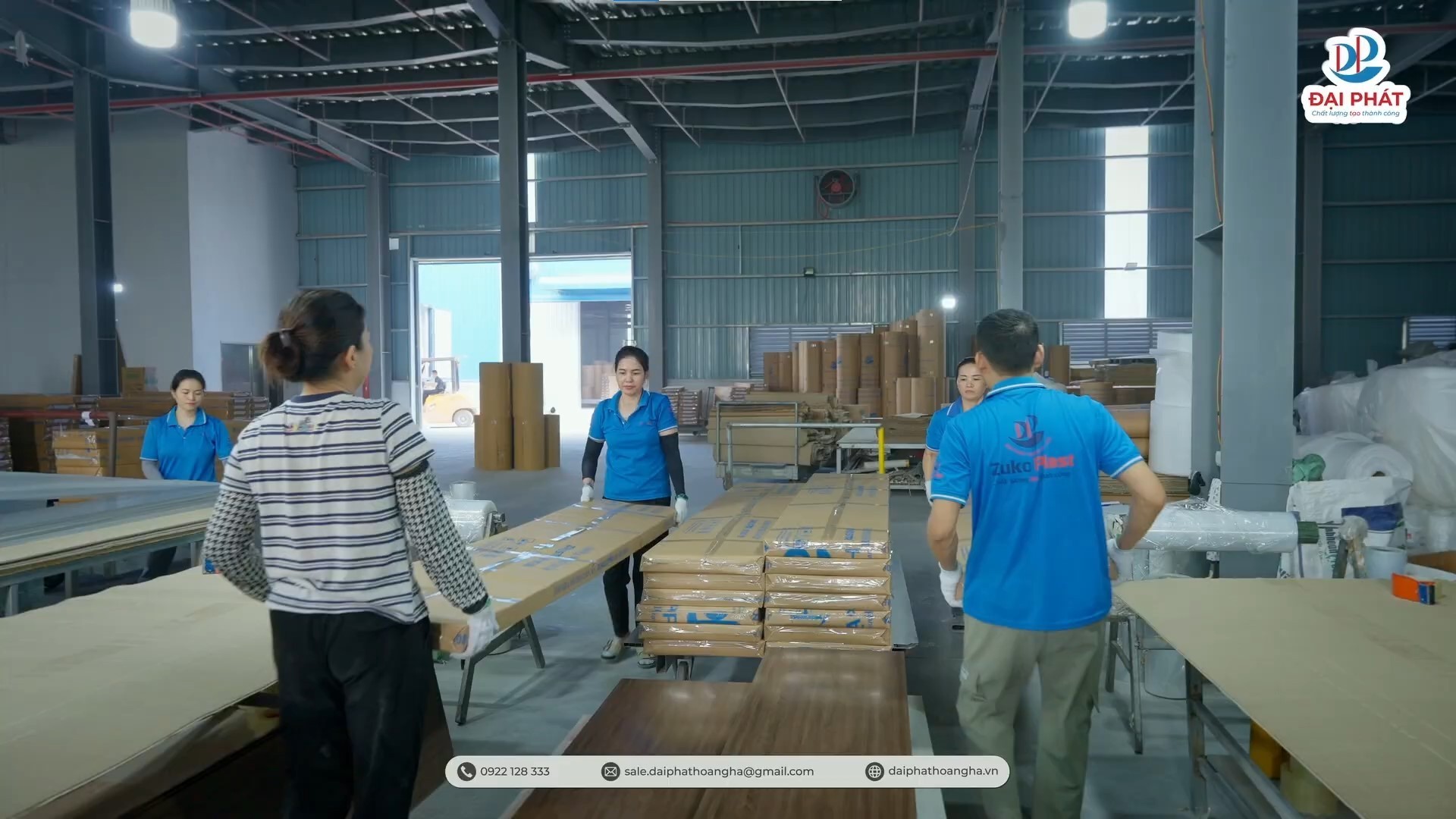 SỰ PHÁT TRIỂN CỦA NGÀNH NHỰA NỘI THẤT VIỆT NAM – XU HƯỚNG VẬT LIỆU MỚI CHO NỘI THẤT HIỆN ĐẠI