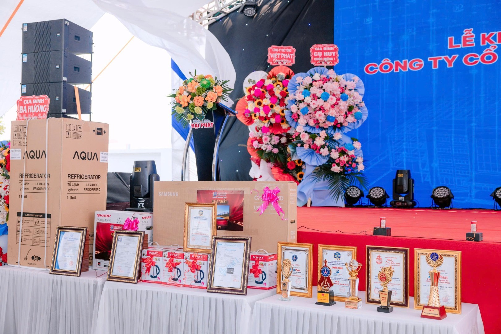 VINH DANH & TRAO THƯỞNG – ĐIỂM NHẤN CẢM XÚC TẠI LỄ KHÁNH THÀNH ĐẠI PHÁT HOÀNG HÀ HÀ NAM